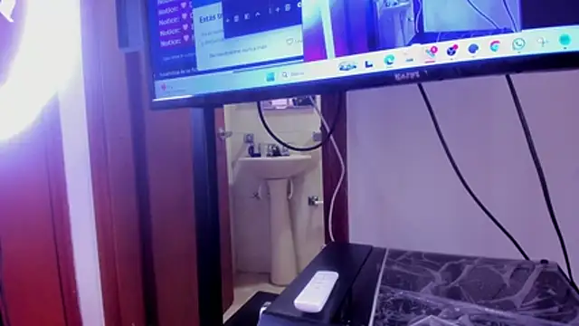 Bad_queen22 live sex cam