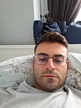 Obstacless live sex cam