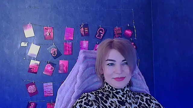 CuttieEmma's cam snapshot