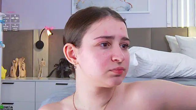 AnnaNoir live sex cam