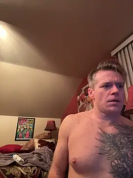 DILFiGuess1 live sex cam