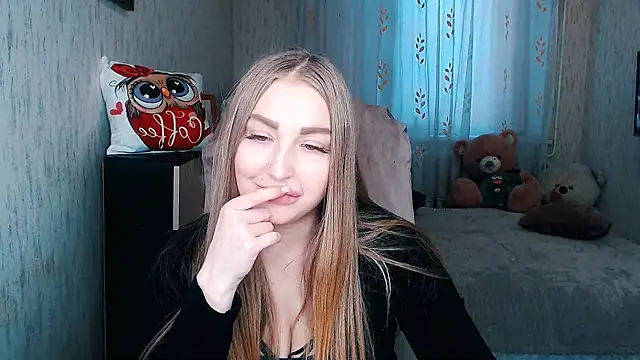 _KittyBoo's cam snapshot