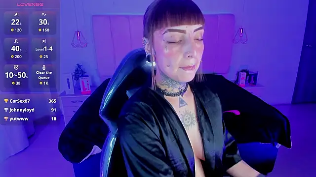 Gyal_8_'s cam snapshot