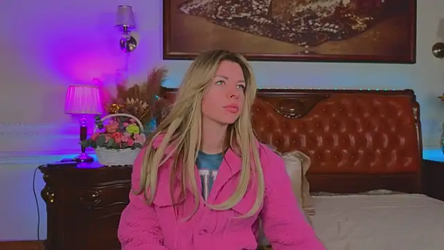 Real_Tini live sex cam