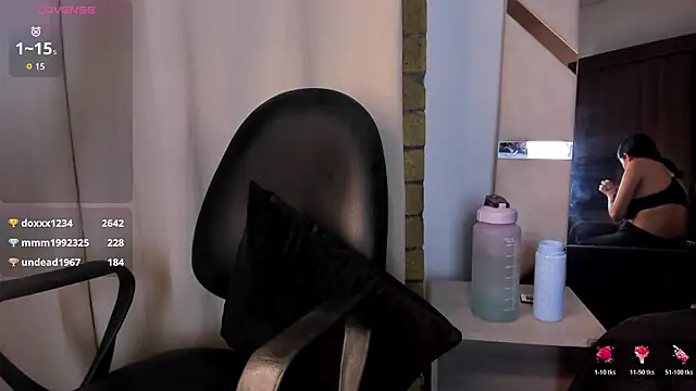 Lucia_velez's cam snapshot