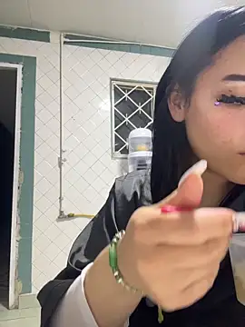 cristal__violetaa's cam snapshot