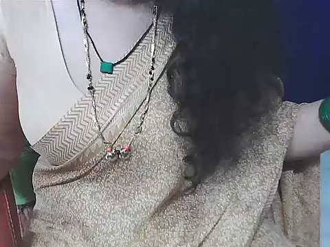 sunitha-3's cam snapshot