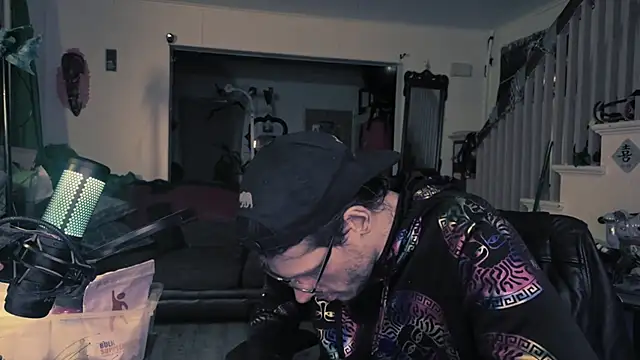 MasterDaddyCool's cam snapshot