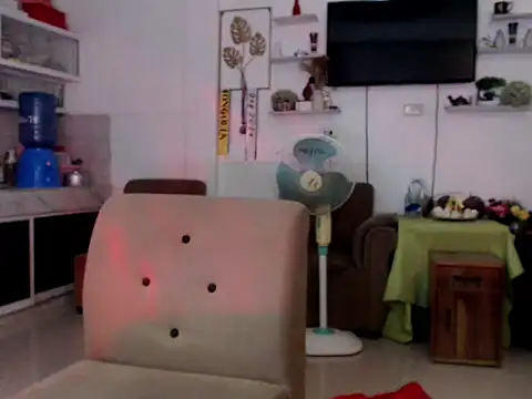 goddessofbigcock1234's cam snapshot