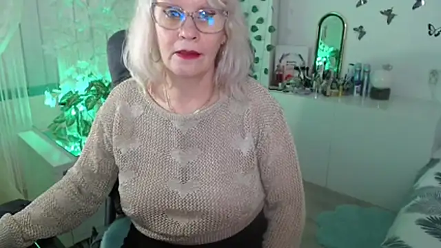 Ghertrude52's cam snapshot