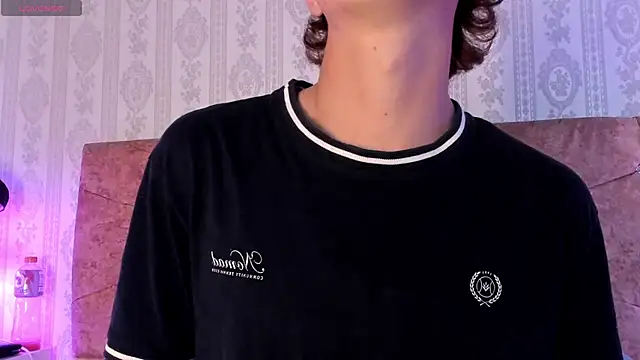 Genesis_And_Jack_ live sex cam