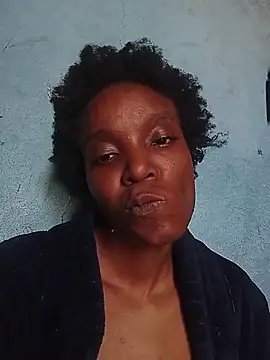 Beverlygurlx6's cam snapshot