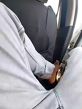 sudhastriper live sex cam