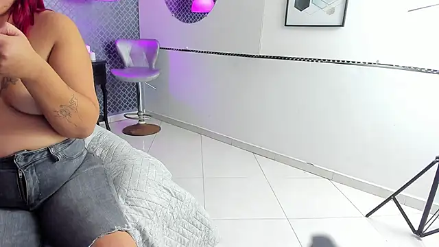 Cherry_bomb1's cam snapshot