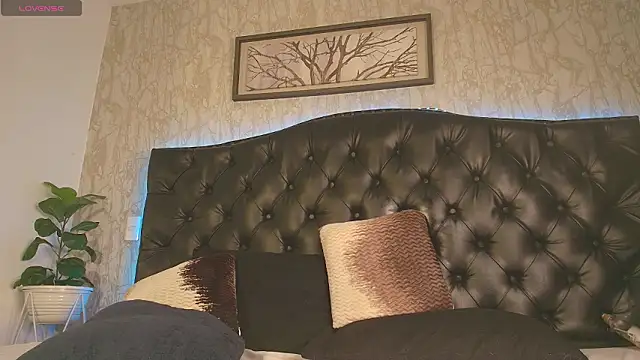 MattDevon's cam snapshot