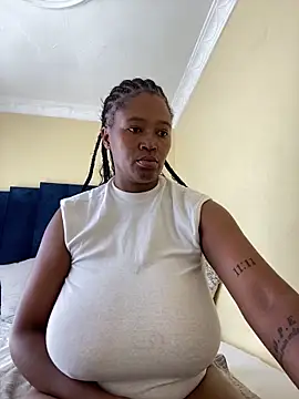 Sue_Knowledge's cam snapshot