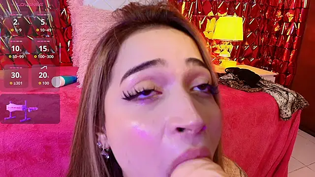 JessicaElowin's cam snapshot