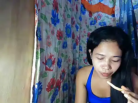 PinaySkinnyGirl's cam snapshot