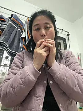 buusoom's cam snapshot