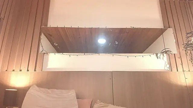 rubi_channelx's cam snapshot