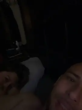 Eduardo280519 live sex cam