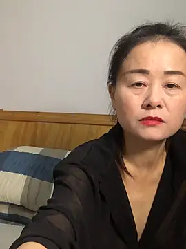 yunyun52012 live sex cam