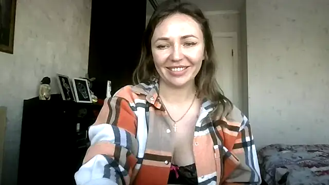 AngelinaLove28's cam snapshot