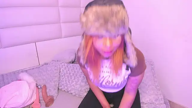 Sofia_clk's cam snapshot