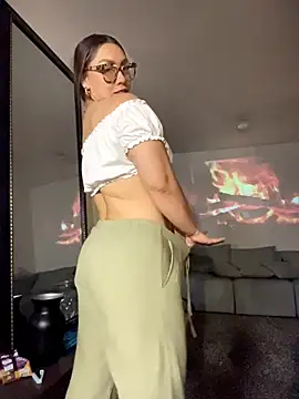 Im_sophiie's cam snapshot