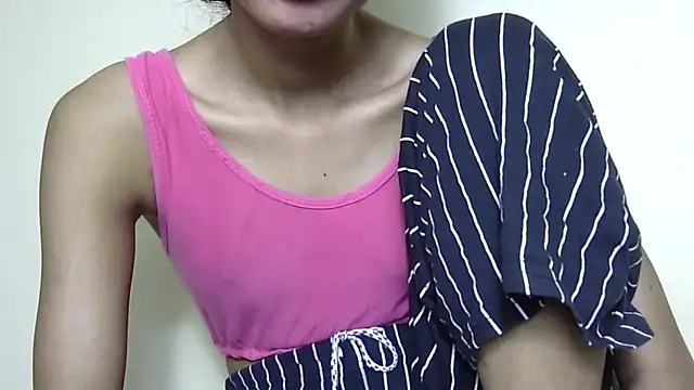 Anu_tiny's cam snapshot