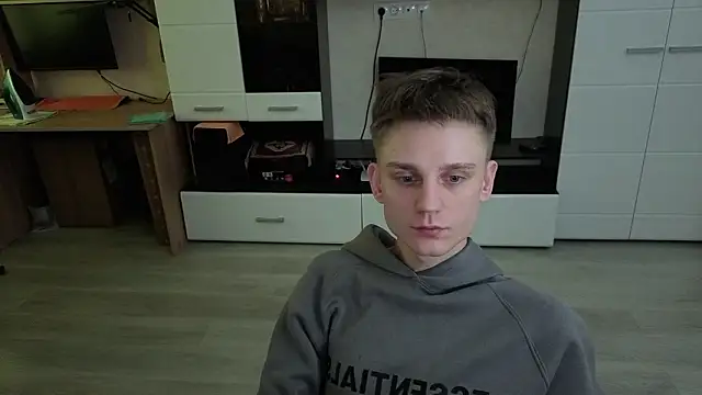 angryzan live sex cam