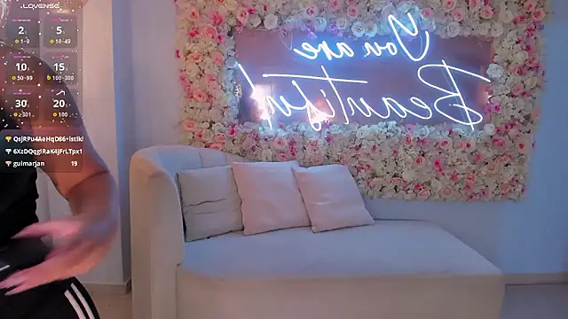 GabriellaLee's cam snapshot