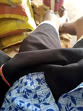 RAYI_Queen_4 live sex cam