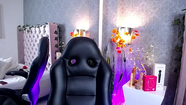 laila_stilwiills's cam snapshot