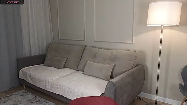 cutienaughtygirl's cam snapshot