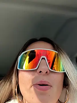 Wonder_Kari's cam snapshot