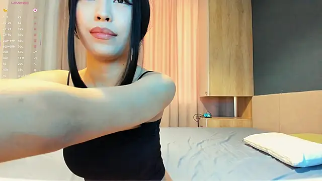 laumalove live sex cam