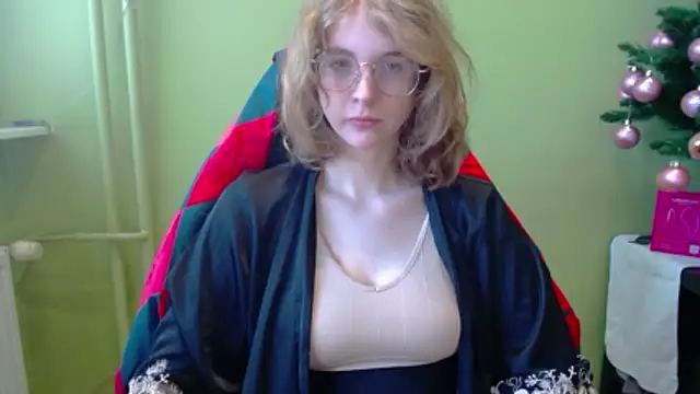 juicyPenny's cam snapshot