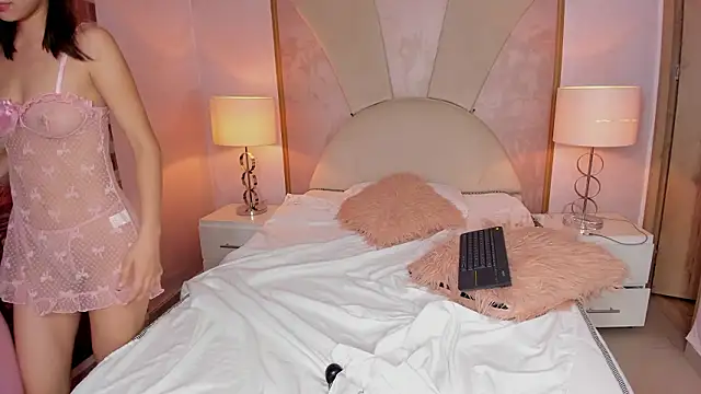 Sofi_naughty18's cam snapshot