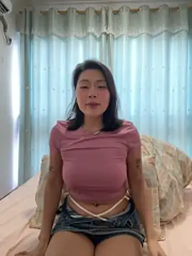 ruanruan05's cam snapshot