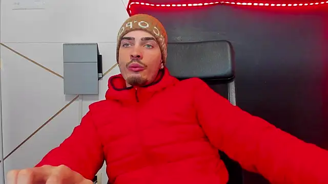 BrandonTate's cam snapshot