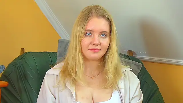 EmilyEvanse's cam snapshot