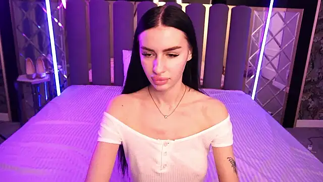 Snow_WhiteeeX's cam snapshot