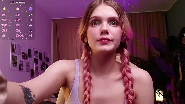 Gretchen_Mol's cam snapshot