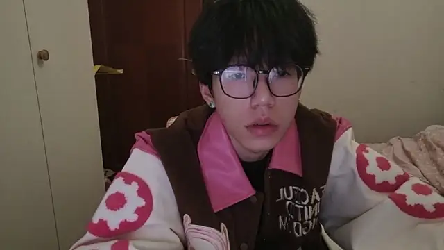 hangzi-0011's cam snapshot