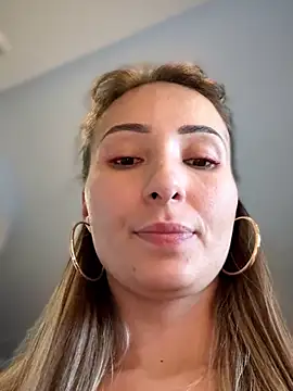 Wonder_Kari's cam snapshot