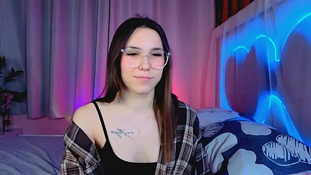 -CindyLou's cam snapshot