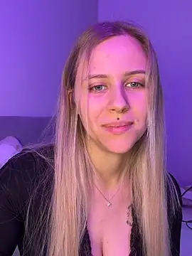 lunawolf21 live sex cam