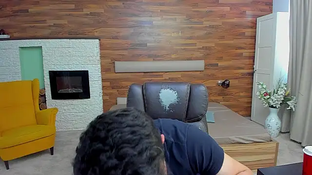 MicahLane live sex cam