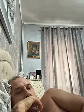 Lecatore80 live sex cam